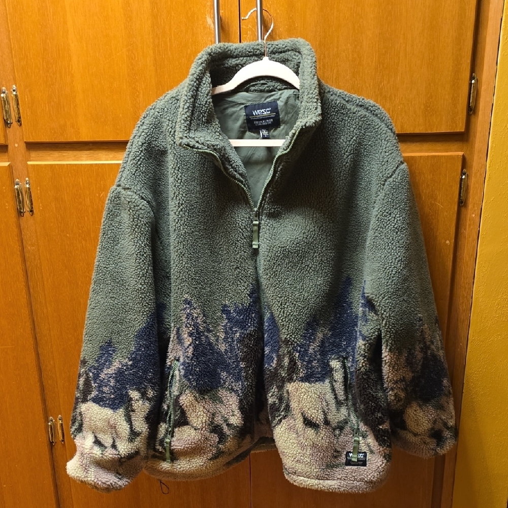 Wesc Forest Green and Navy Fleece Jacket